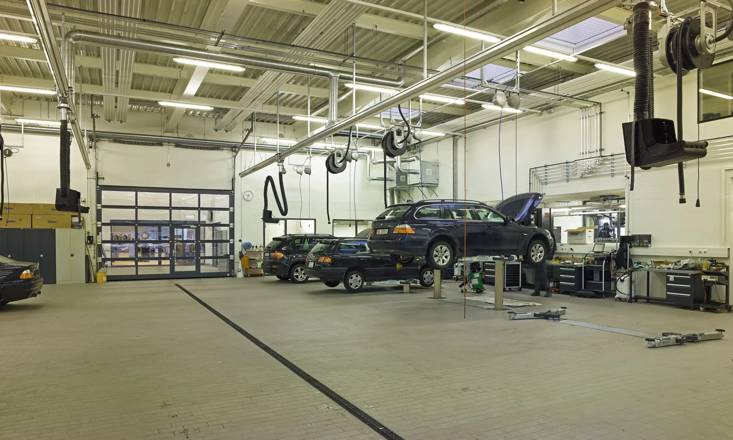 BMW Garage Hollenstein AG